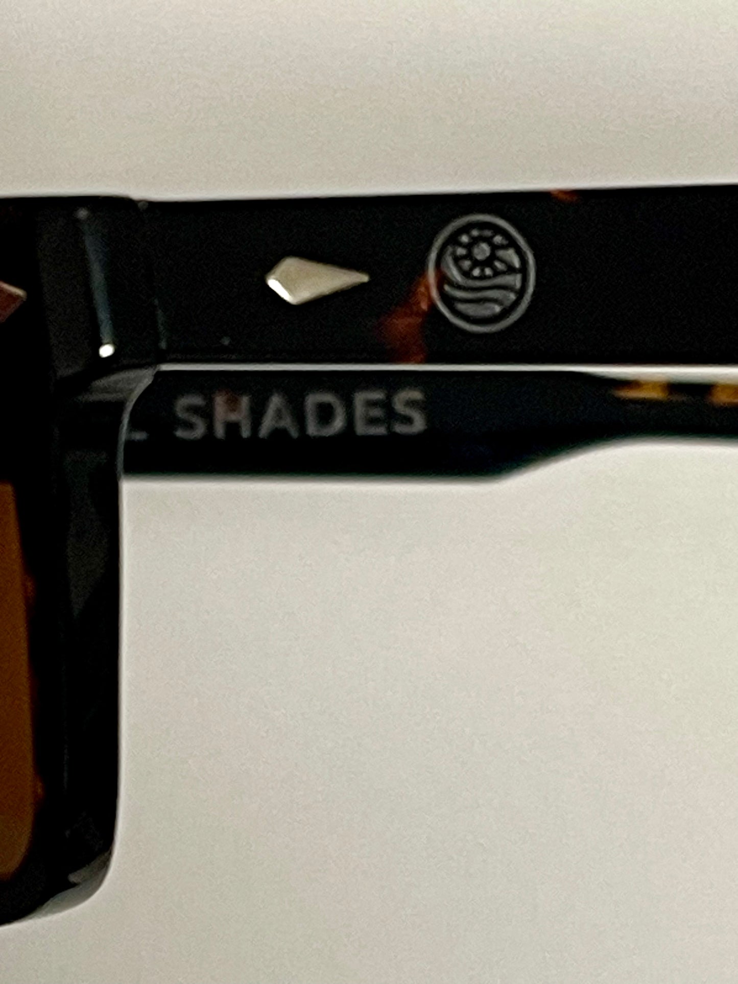 Coastal Shades 900 Polarized Sunglasses